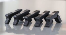 top magnetic plastic clamp picks